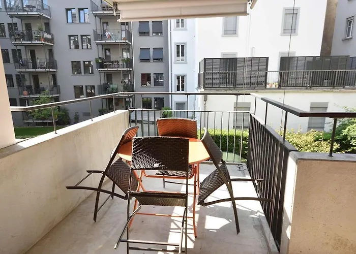 Apartment Very And Modern 2br Near - Flower 13 Zürich