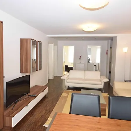 Apartamento Very And Modern 2br Near - Flower 13 Zurique