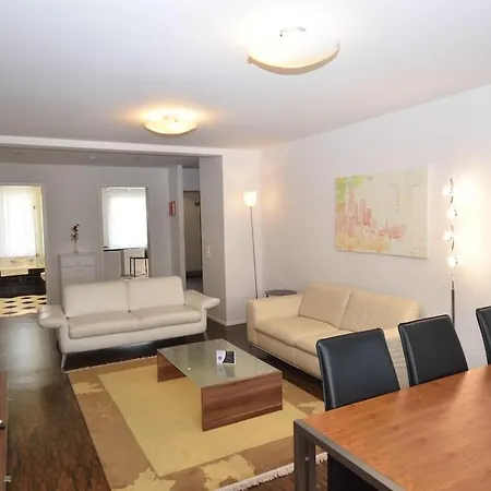 Apartment Very And Modern 2br Near - Flower 13 *