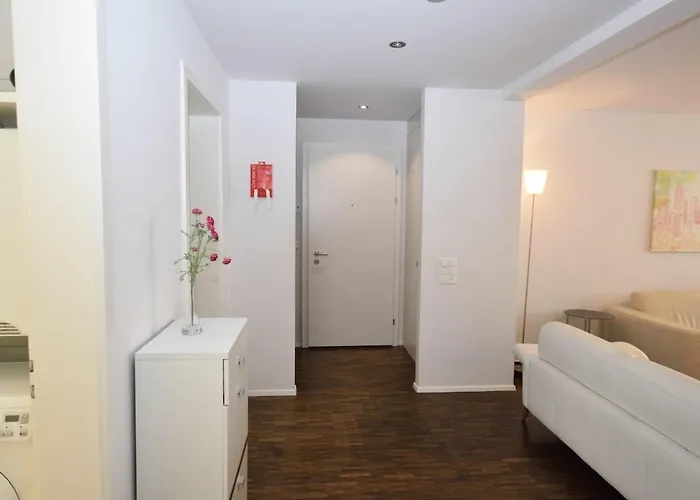 Very And Modern 2br Near - Flower 13 Apartamento Zúrich