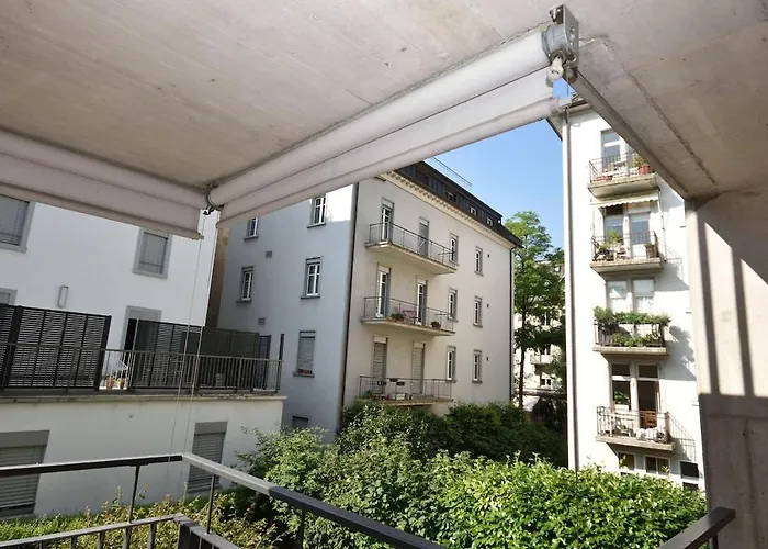 Very And Modern 2br Near - Flower 13 *