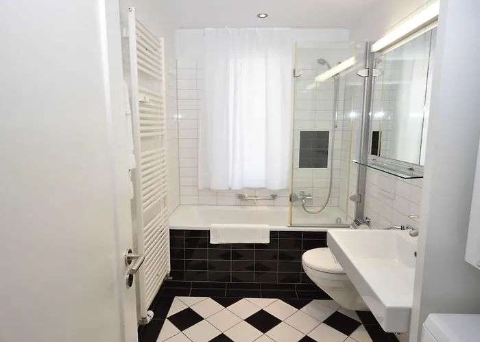 Very And Modern 2br Near - Flower 13 *