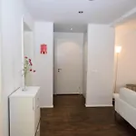 Very And Modern 2br Near - Flower 13 アパート チューリッヒ