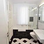 Very And Modern 2br Near - Flower 13 *