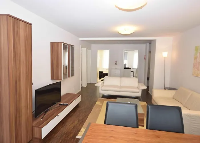 Appartamento Very And Modern 2br Near - Flower 13 Zurigo