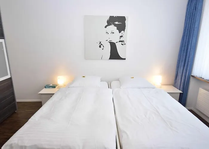 Very And Modern 2br Near - Flower 13 * Zurigo